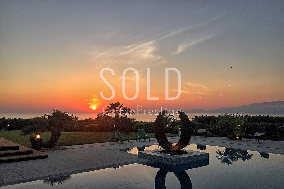 seafront-property-for-sale-n65 seafront-property-for-sale-n65