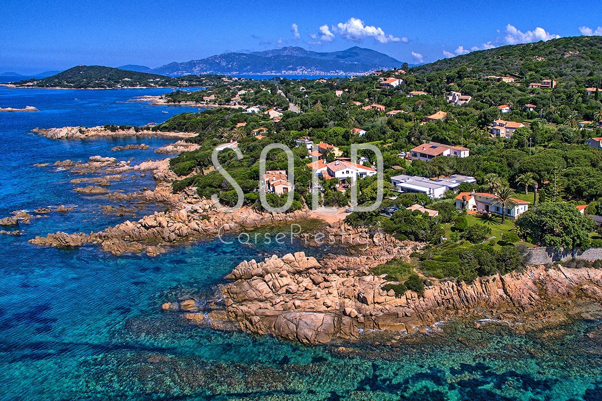 waterfront-house-isolella-n76 waterfront-house-isolella-n76